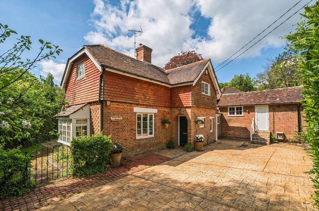 Property photo 1 of 15