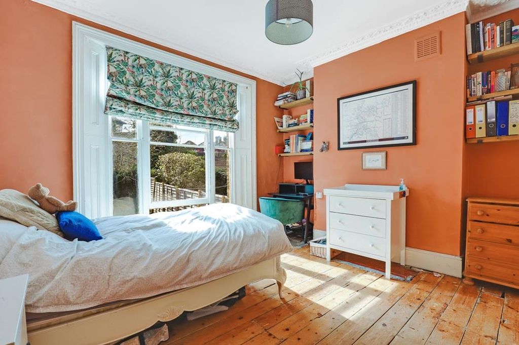 Property photo 3 of 18 03-Thumb1d07Jhpedcp - 6A Corby Road - 28.Jpg