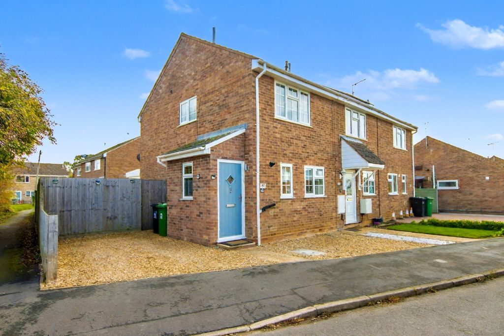 Property photo 1 of 14 4559573