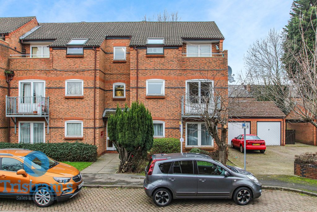 Property photo 1 of 13 Untitled Design - 2025-01-20T100121.349