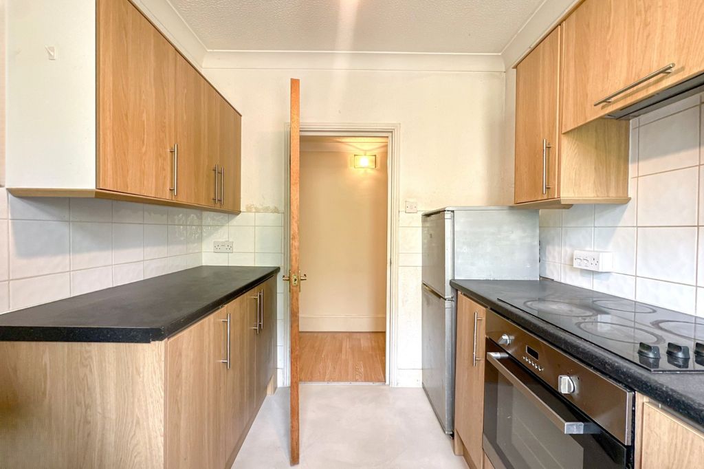Property photo 2 of 13 Picture No. 22