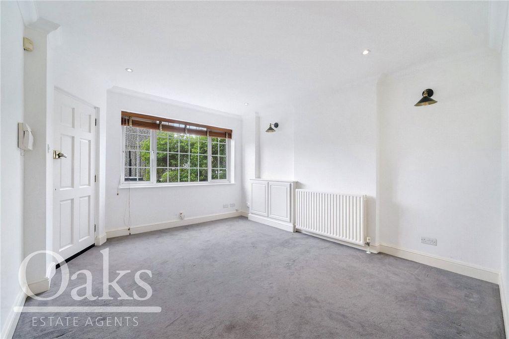 Property photo 1 of 8 Picture No. 01