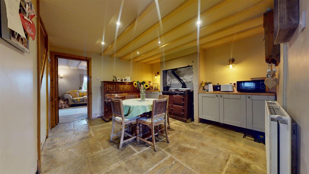 Property photo 3 of 26 Pimbo Road Dining Room