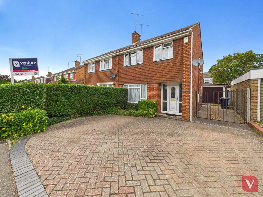 Property photo 2 of 21