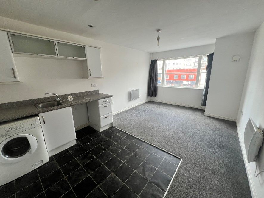 Property photo 2 of 9