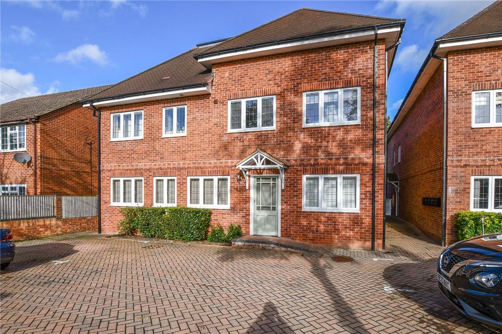 Property photo 1 of 9 Picture No. 12