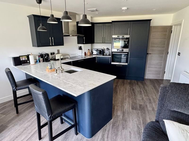 Property photo 2 of 17 Photo 9