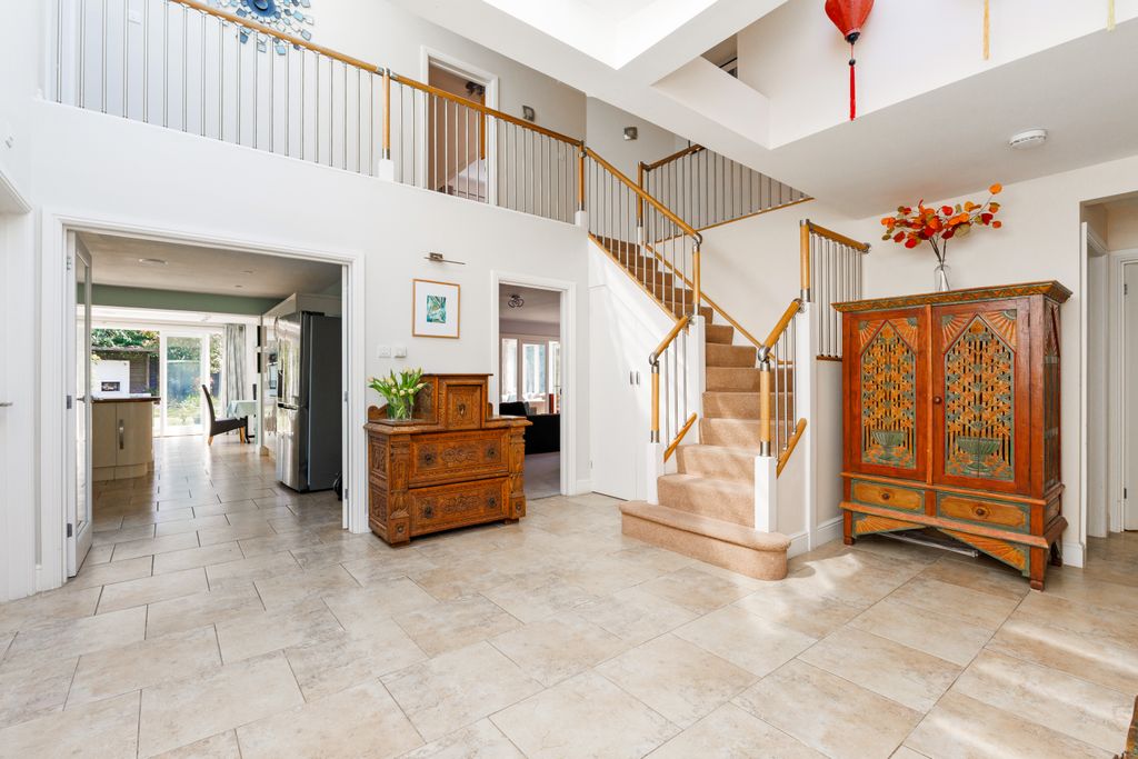 Property photo 3 of 16 Reception Hall