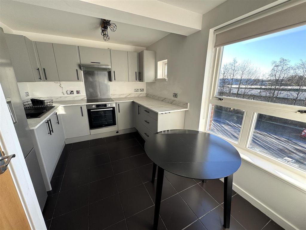 Property photo 1 of 11 Img_4074.Jpg