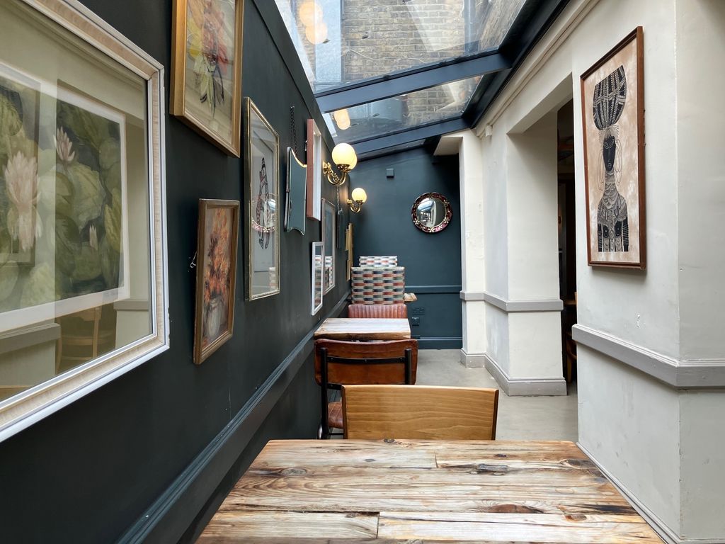 Property photo 3 of 23