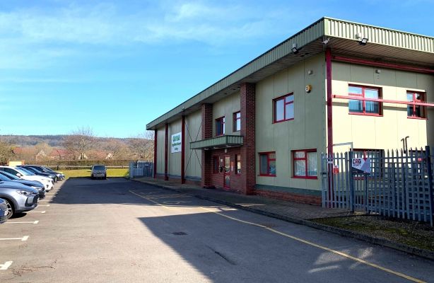 Property photo 2 of 7