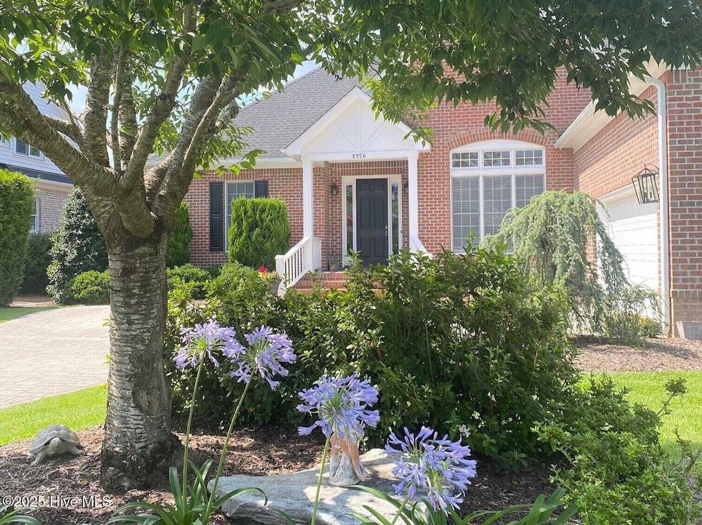 Property photo 1 of 31