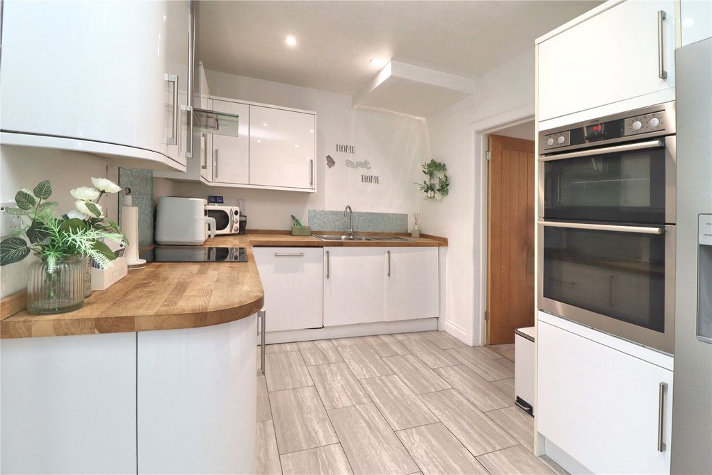 Property photo 2 of 13 Picture No. 09