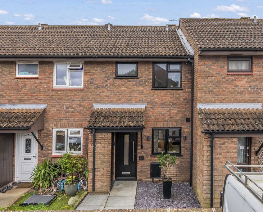 Property photo 1 of 11