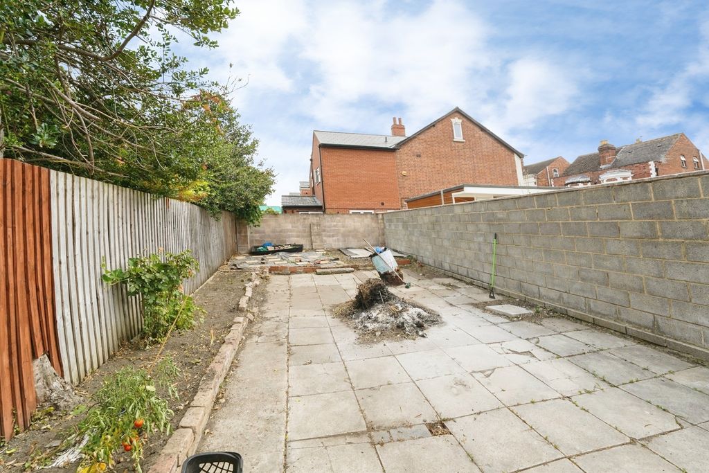 Property photo 2 of 19 Pbox-Img.Jpg