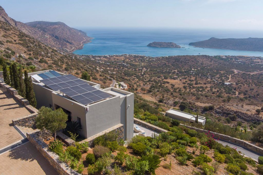 Property photo 3 of 38