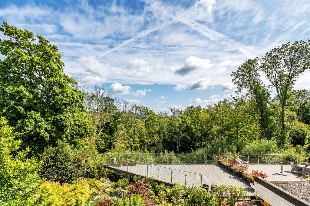 Property photo 3 of 17 Picture No. 05