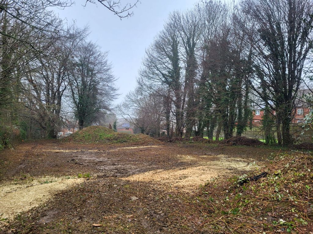 Property photo 2 of 4