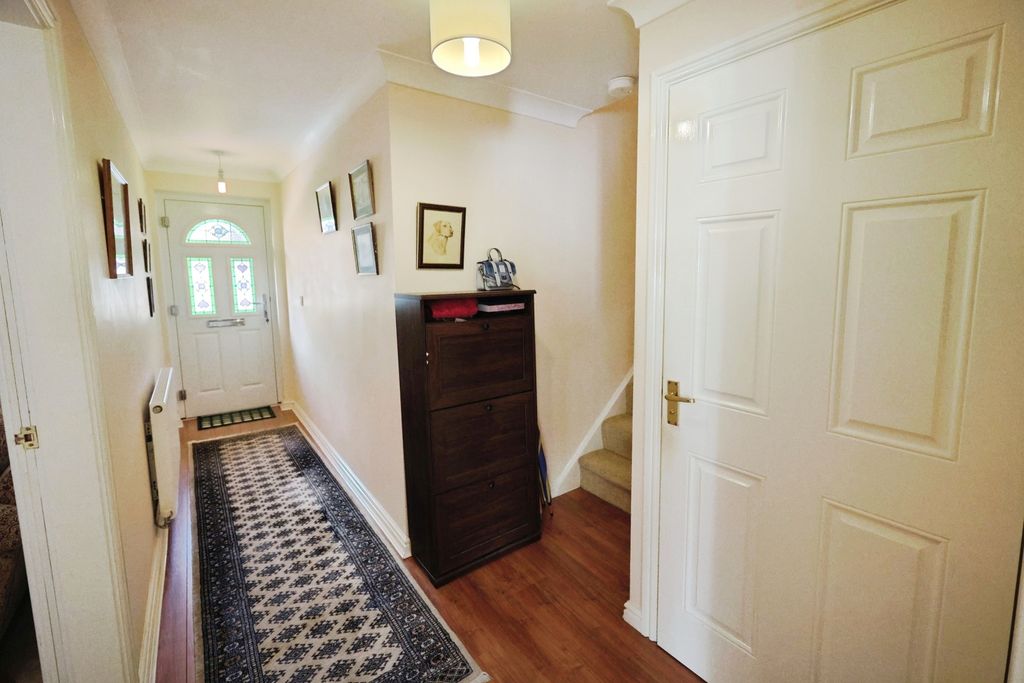 Property photo 2 of 20 Pbox-Unknown-333422.Jpg