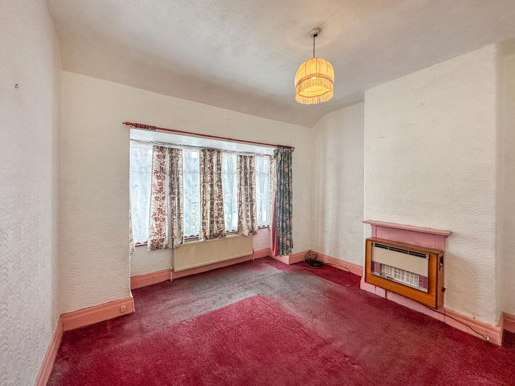 Property photo 2 of 12 Living Room