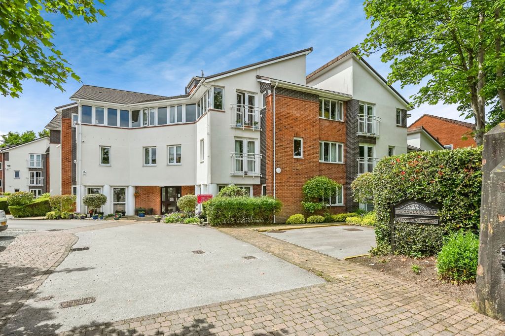 Property photo 1 of 13