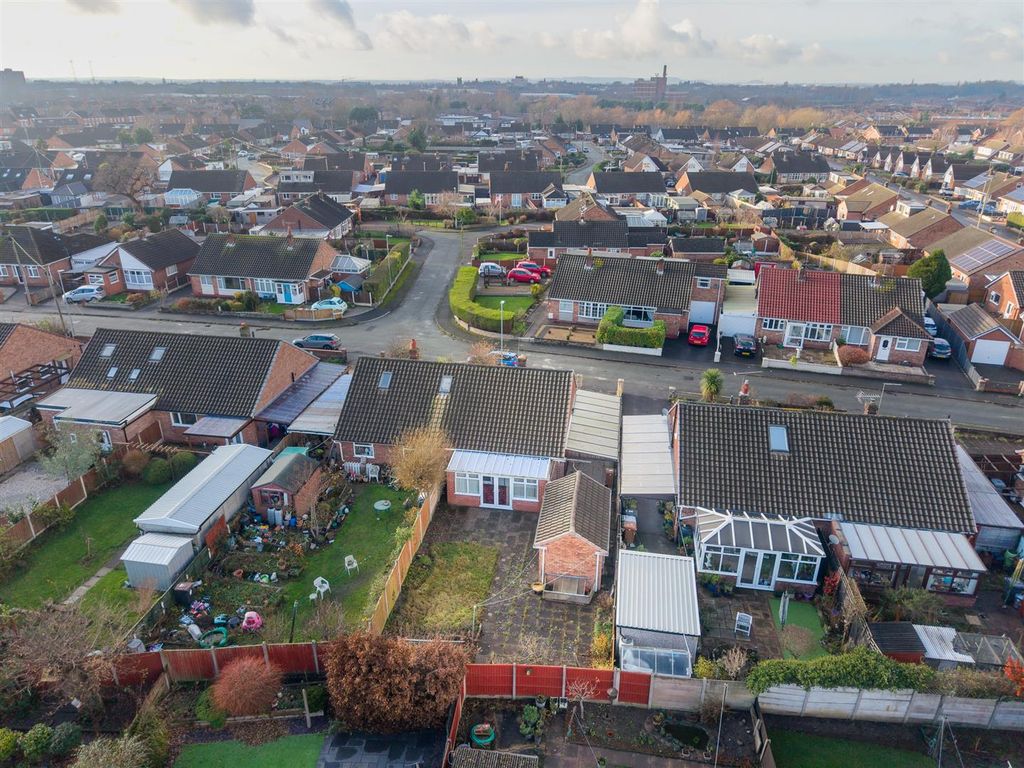 Property photo 2 of 21 10Kiplingway-6.Jpg