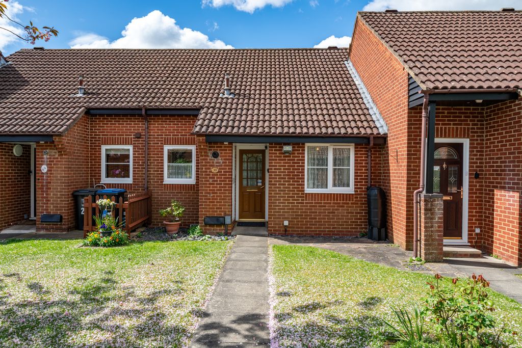 Property photo 1 of 16