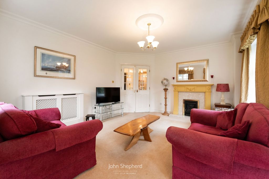 Property photo 2 of 18 Picture No. 16
