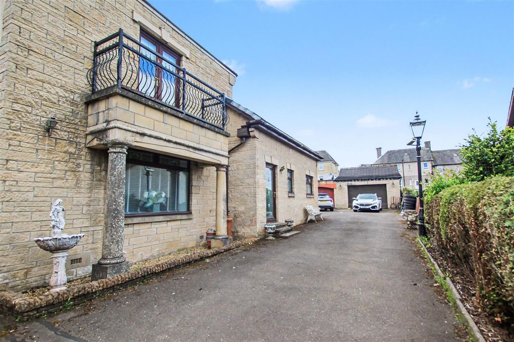Property photo 1 of 17 1.Jpg