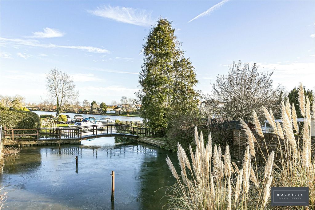 Property photo 1 of 38 Picture No. 39