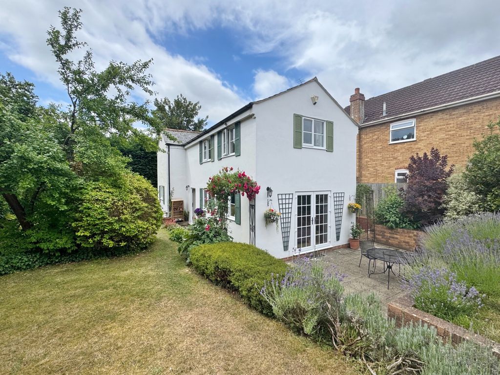 Property photo 2 of 18 Gallery