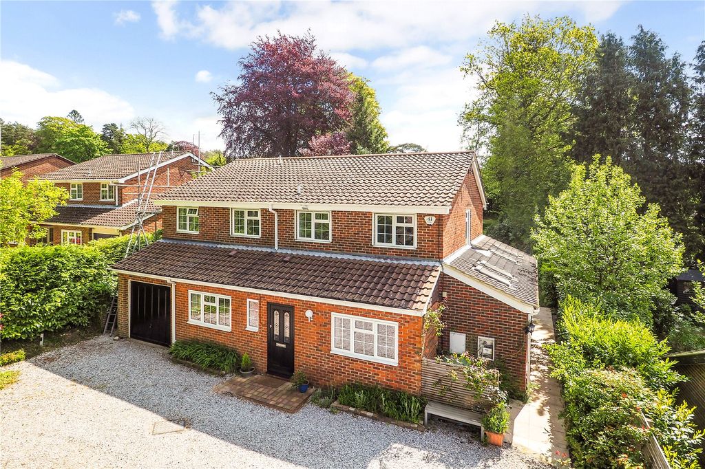 Property photo 1 of 17 Picture No. 02