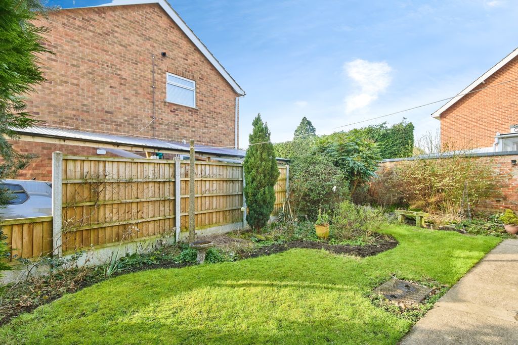 Property photo 3 of 17 Photography