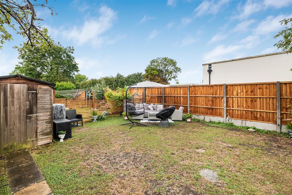 Property photo 3 of 9 2_91884.Jpg