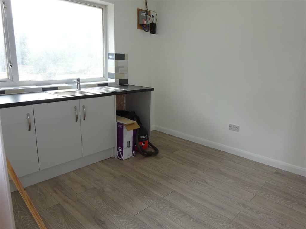 Property photo 3 of 5 Dsc07104.Jpg