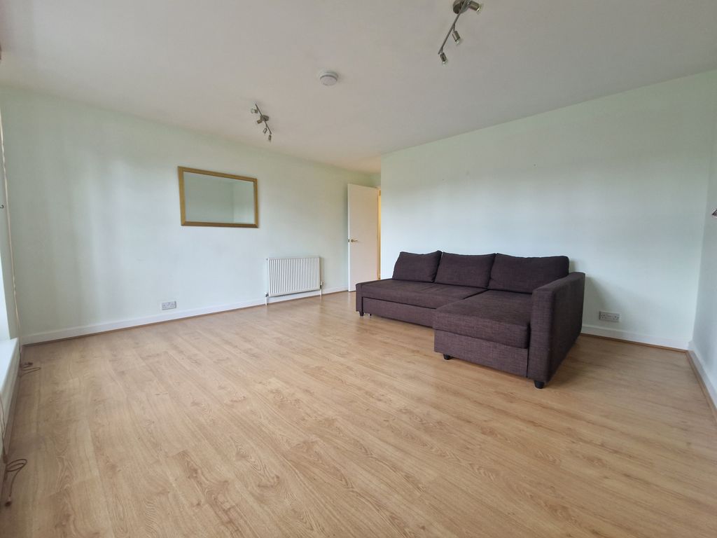 Property photo 2 of 14 Gallery