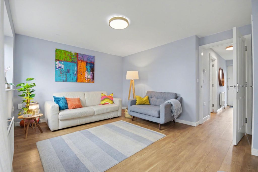 Property photo 2 of 28 Living Room