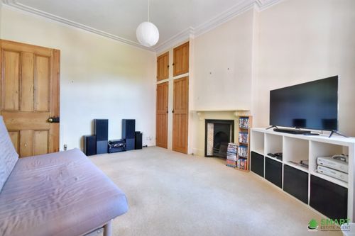 Property photo 2 of 11 549648