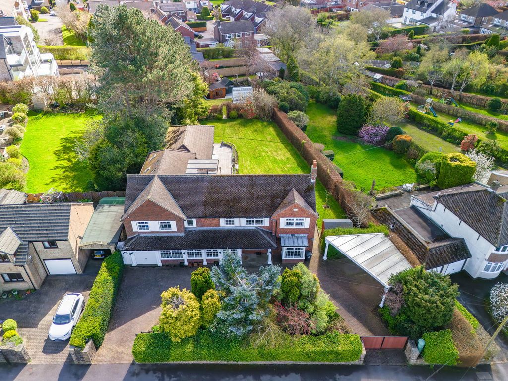 Property photo 1 of 67
