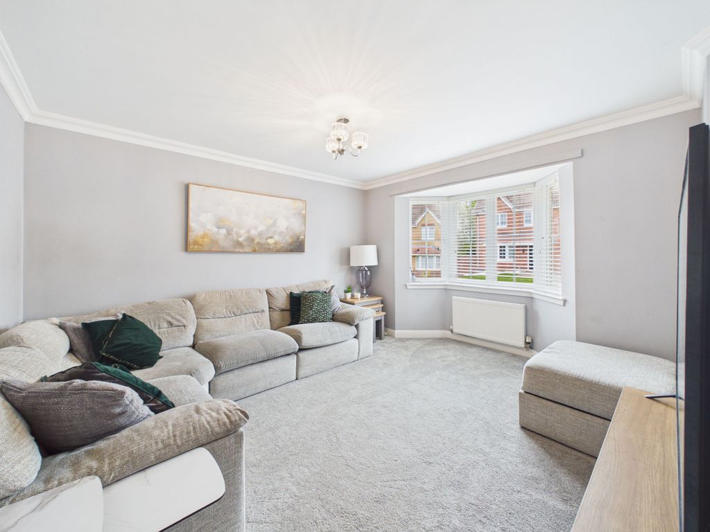 Property photo 2 of 25