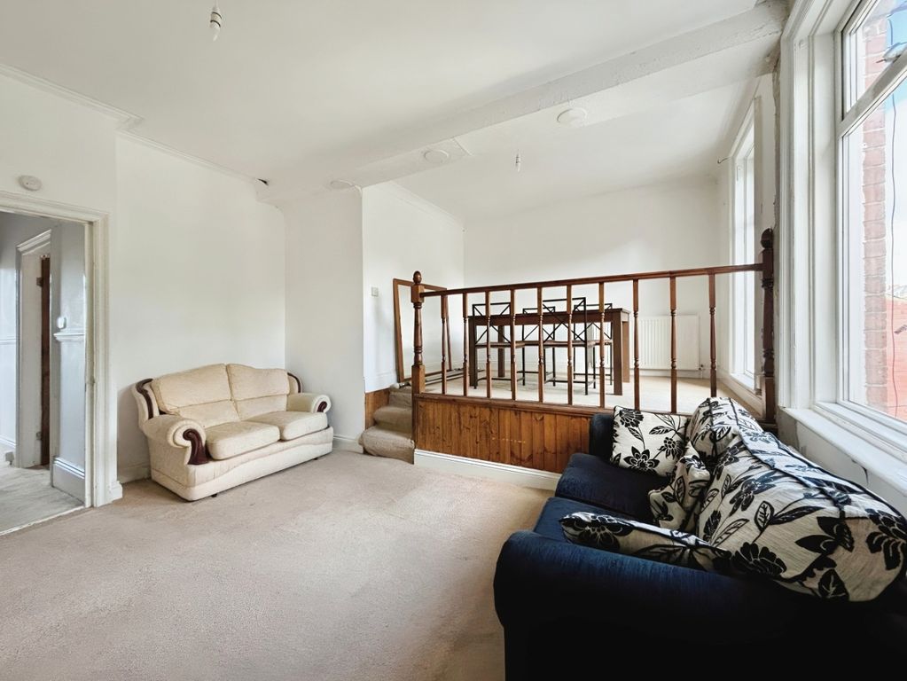 Property photo 3 of 13 4145403