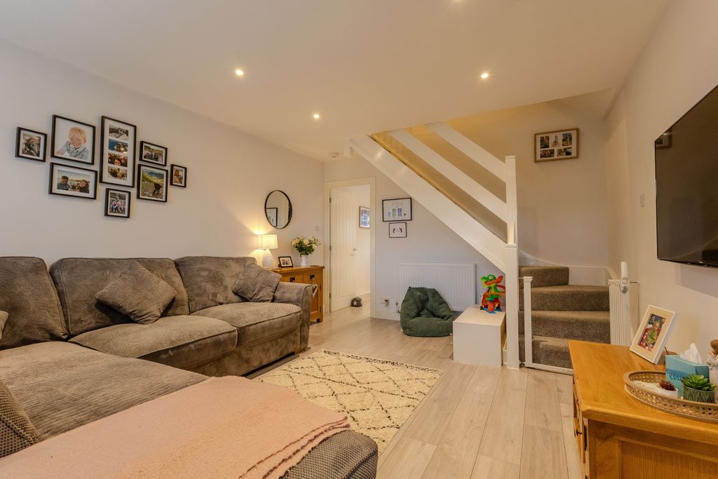 Property photo 2 of 12 Living Room