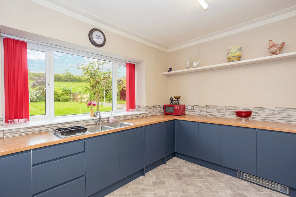 Additional image 5 of 5 bed farmhouse for saleThornhill, Thornhill DG3