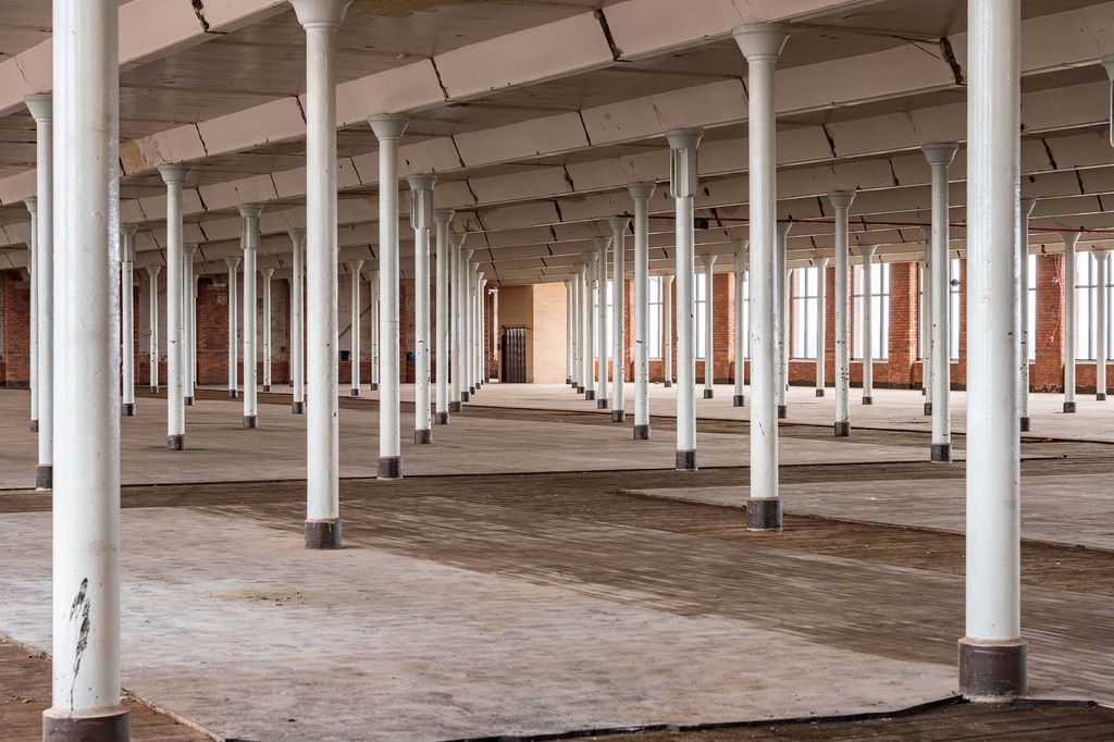 Property photo 3 of 12