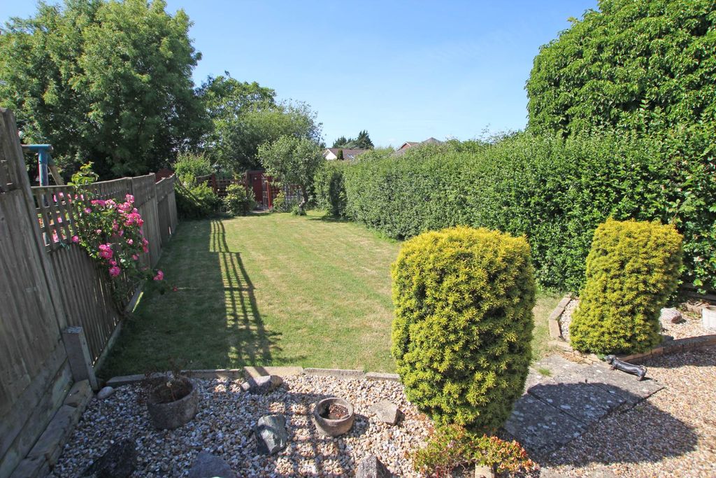 Property photo 3 of 18