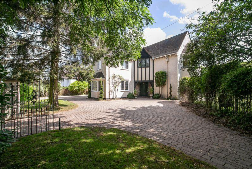 Property photo 1 of 15