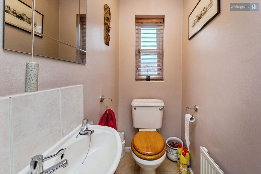 Property photo 2 of 12 Picture No. 06