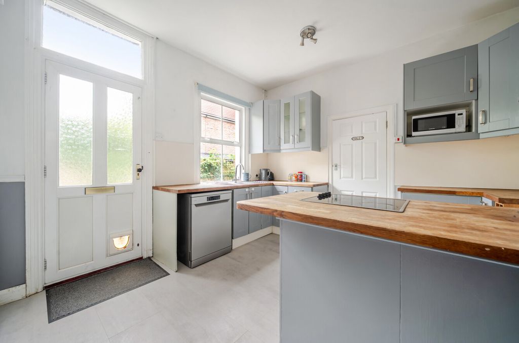 Property photo 2 of 19 1495972-17-6A620A...