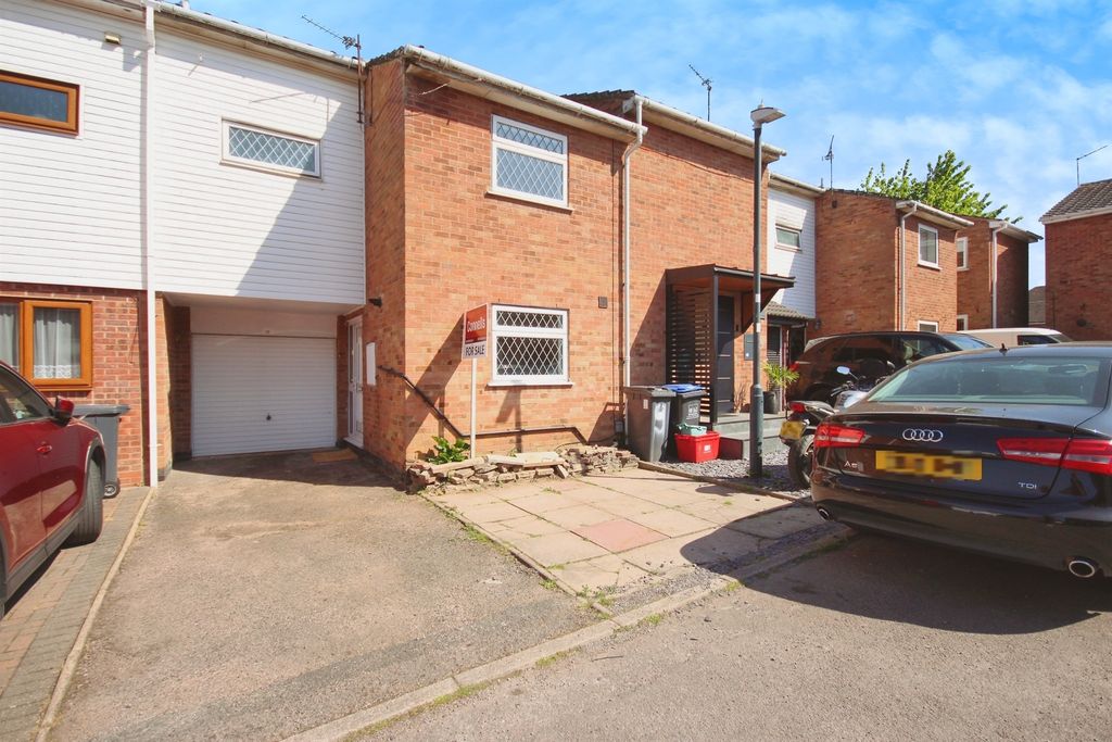 Property photo 1 of 10