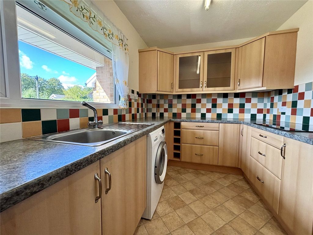 Property photo 3 of 19 Picture No. 07